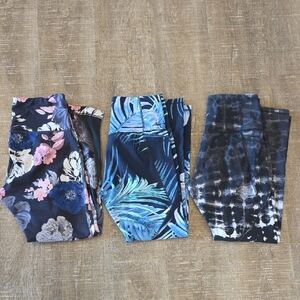 Old Navy Women's 7/8 Leggings - Floral, Leaf, Tie-Dye